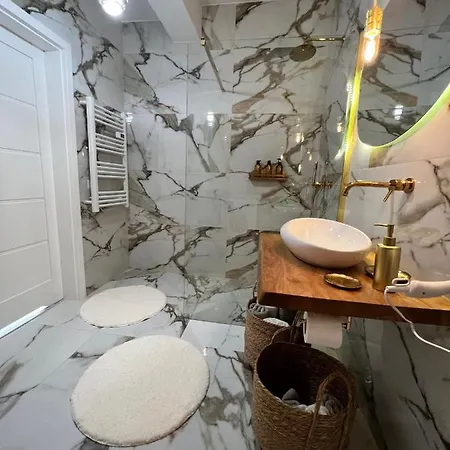 Silesia H125 Apartment